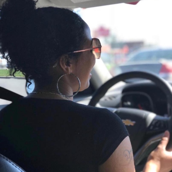 Meet your Posher, Keisha - Picture 1 of 13